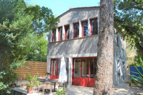 Maison dans un parc boisé jusqu'à 7 pers, plages à pied